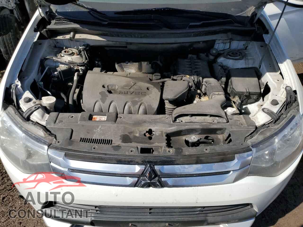MITSUBISHI OUTLANDER 2015 - JA4AZ3A39FZ001344