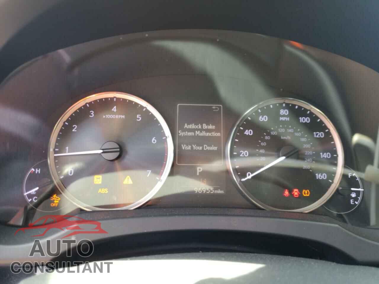 LEXUS IS 2017 - JTHBA1D2XH5041059
