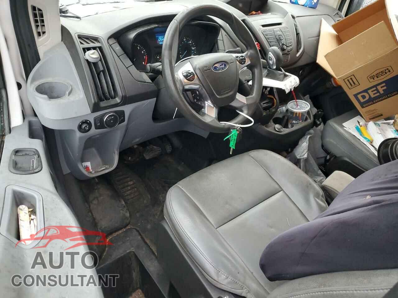 FORD TRANSIT 2019 - 1FTYR2CM2KKA20180