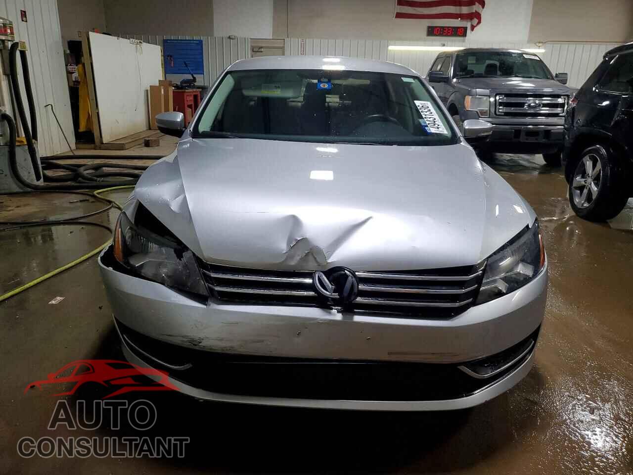 VOLKSWAGEN PASSAT 2015 - 1VWAS7A31FC051012