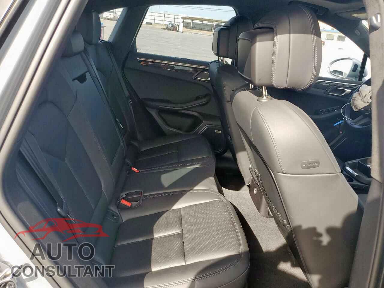 PORSCHE MACAN 2022 - WP1AG2A51NLB21940