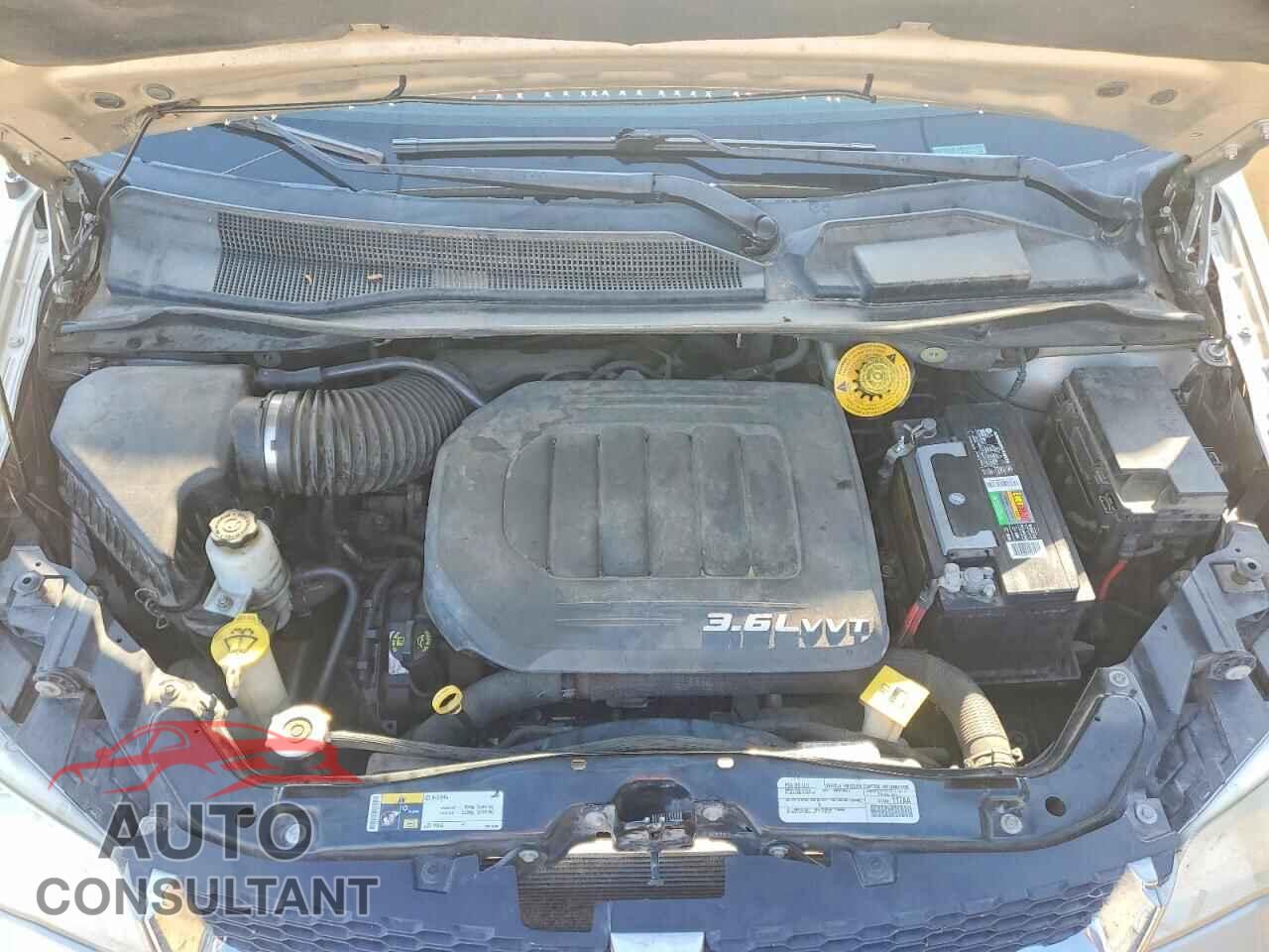 DODGE CARAVAN 2015 - 2C4RDGCG4FR671795