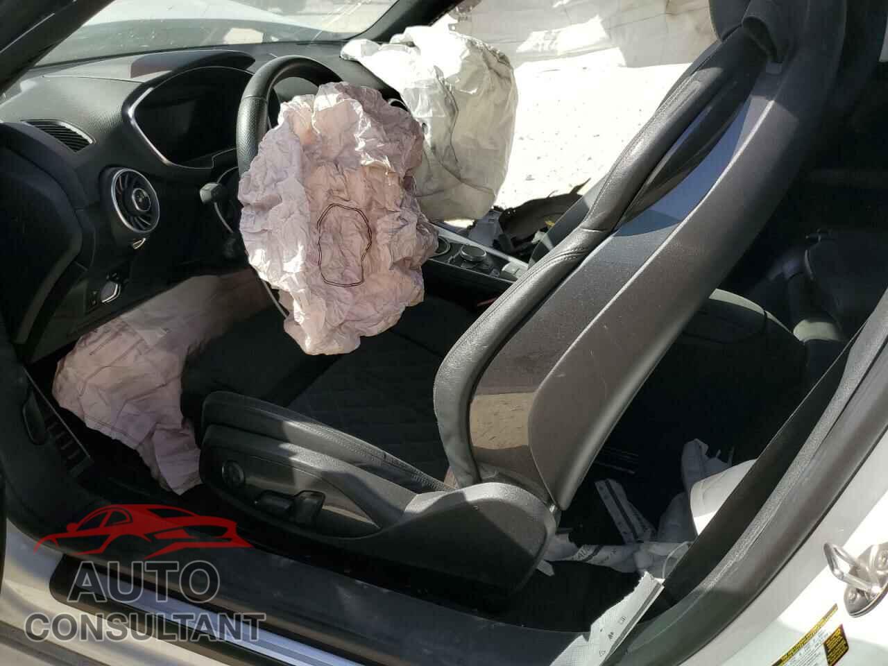 AUDI TT 2018 - TRUC5AFV3J1001815