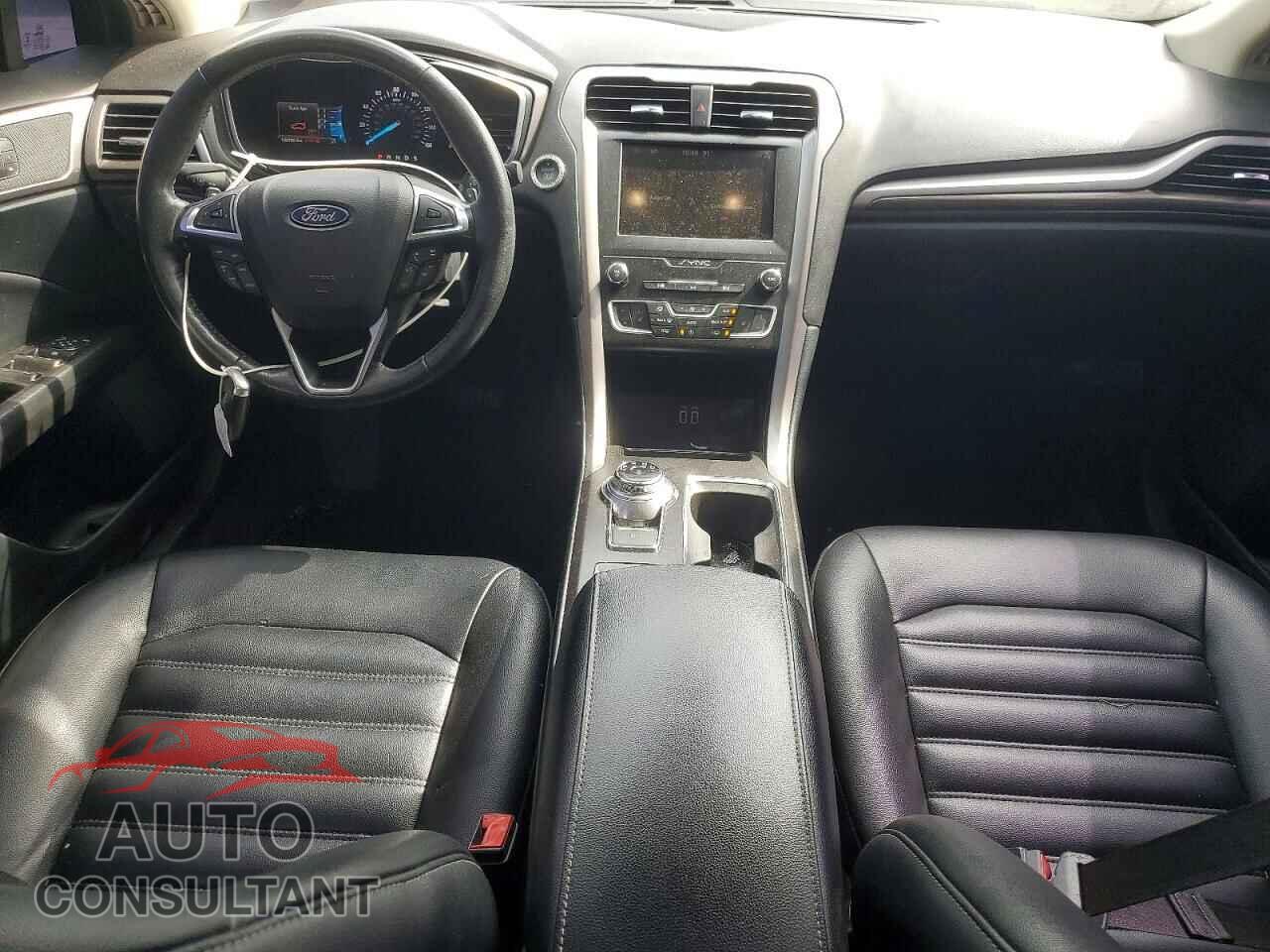 FORD FUSION 2019 - 3FA6P0CD6KR181599