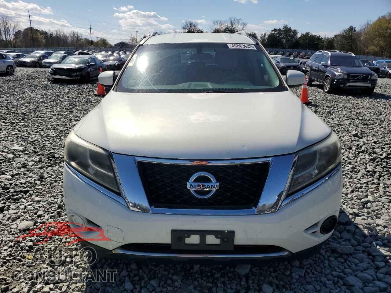 NISSAN PATHFINDER 2013 - 5N1AR2MN0DC601744