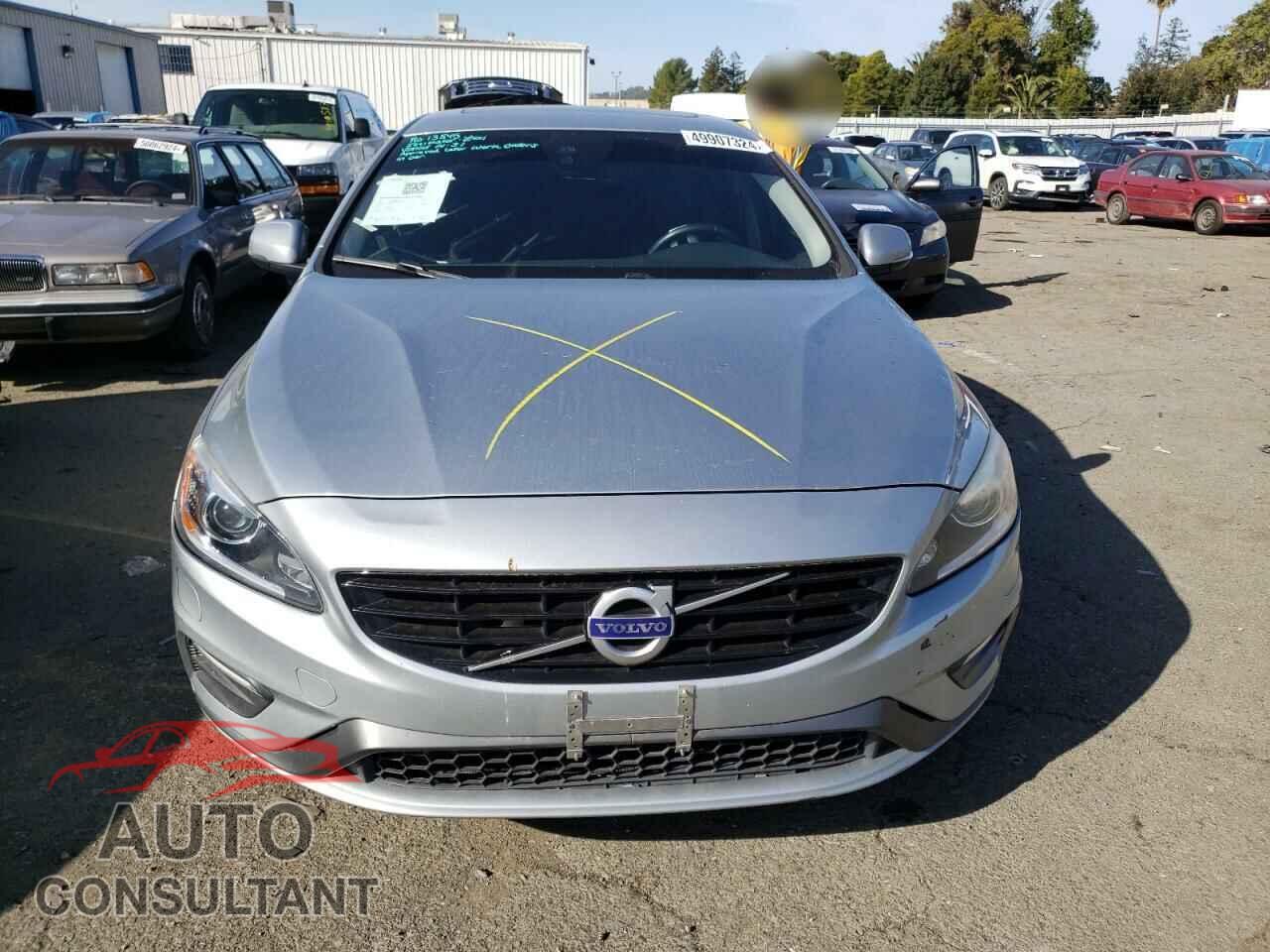VOLVO S60 2017 - YV126MFL2H2421406