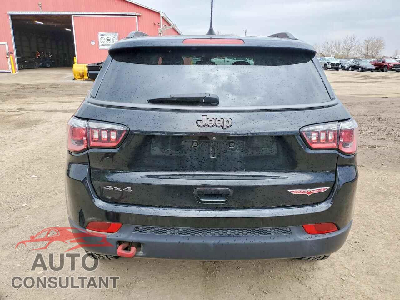 JEEP COMPASS 2017 - 3C4NJDDB1HT688000
