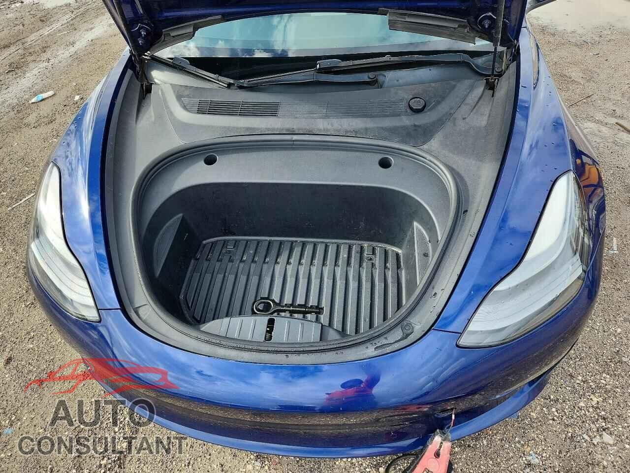 TESLA MODEL 3 2022 - 5YJ3E1EA9NF372659