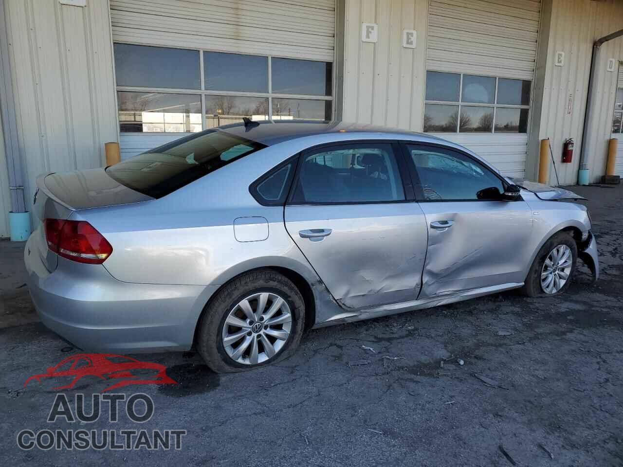 VOLKSWAGEN PASSAT 2014 - 1VWAS7A39EC099582