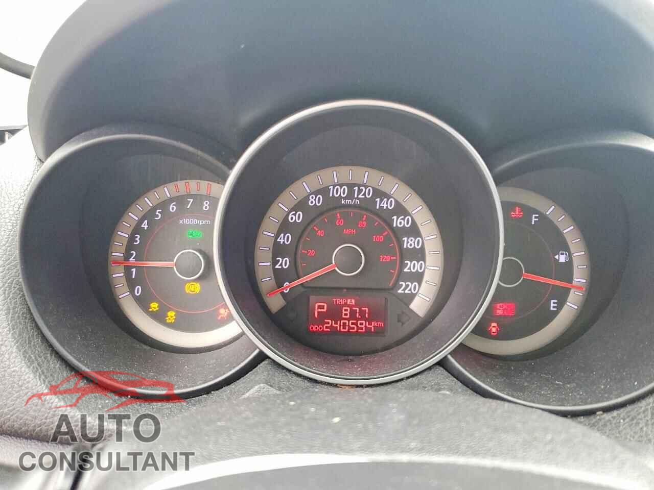 KIA FORTE 2012 - KNAFU4A24C5628041