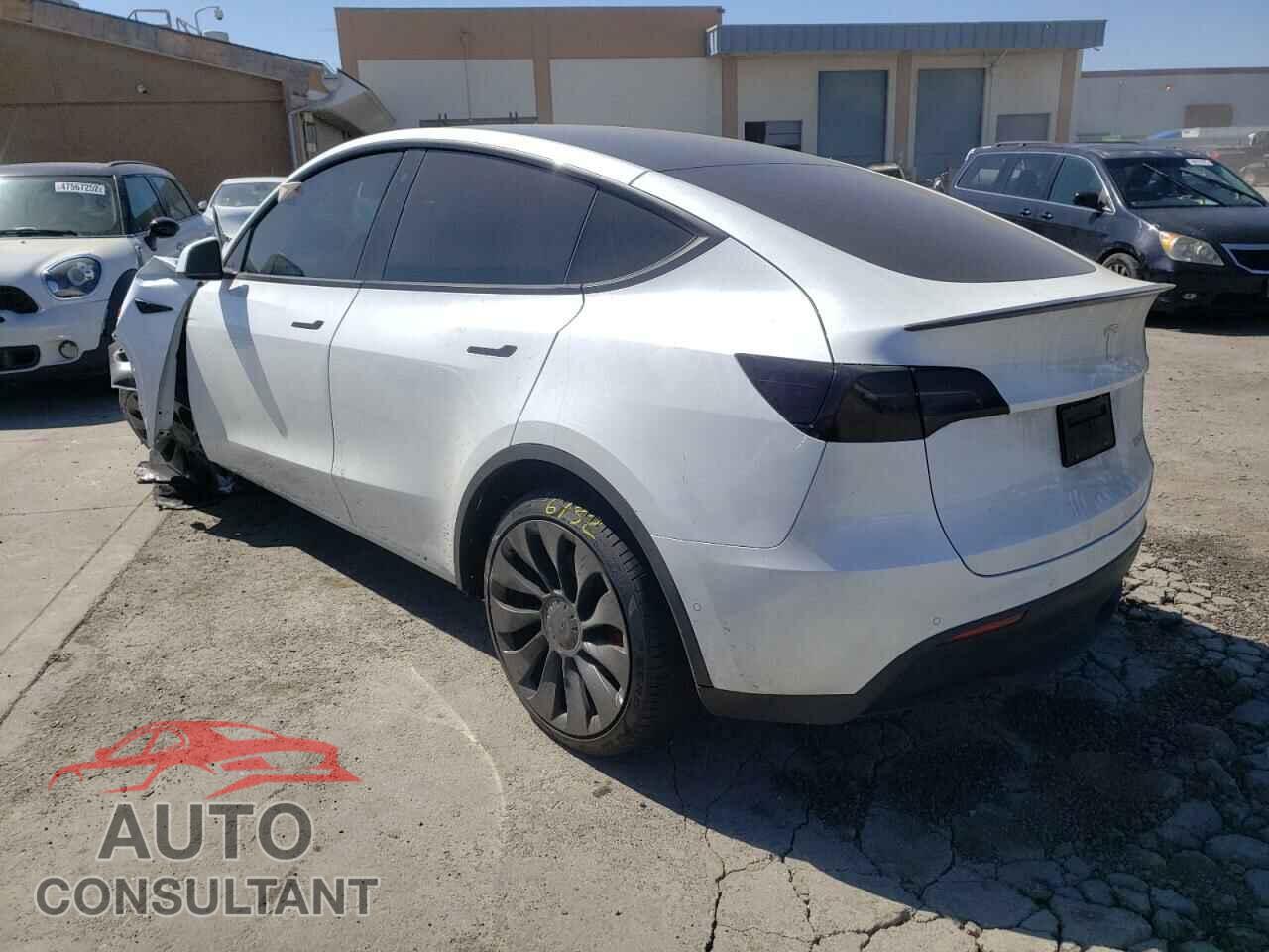 TESLA MODEL Y 2022 - 7SAYGDEF5NF387935