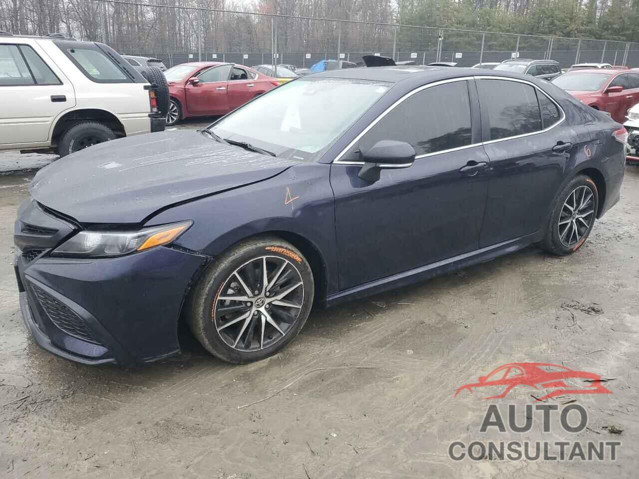 TOYOTA CAMRY 2022 - 4T1T11AK2NU660553