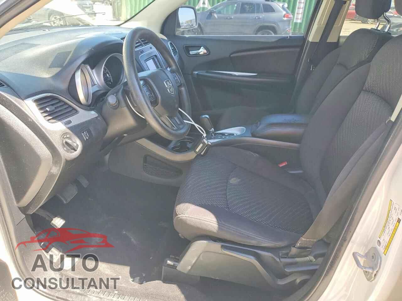 DODGE JOURNEY 2014 - 3C4PDCBB7ET121881