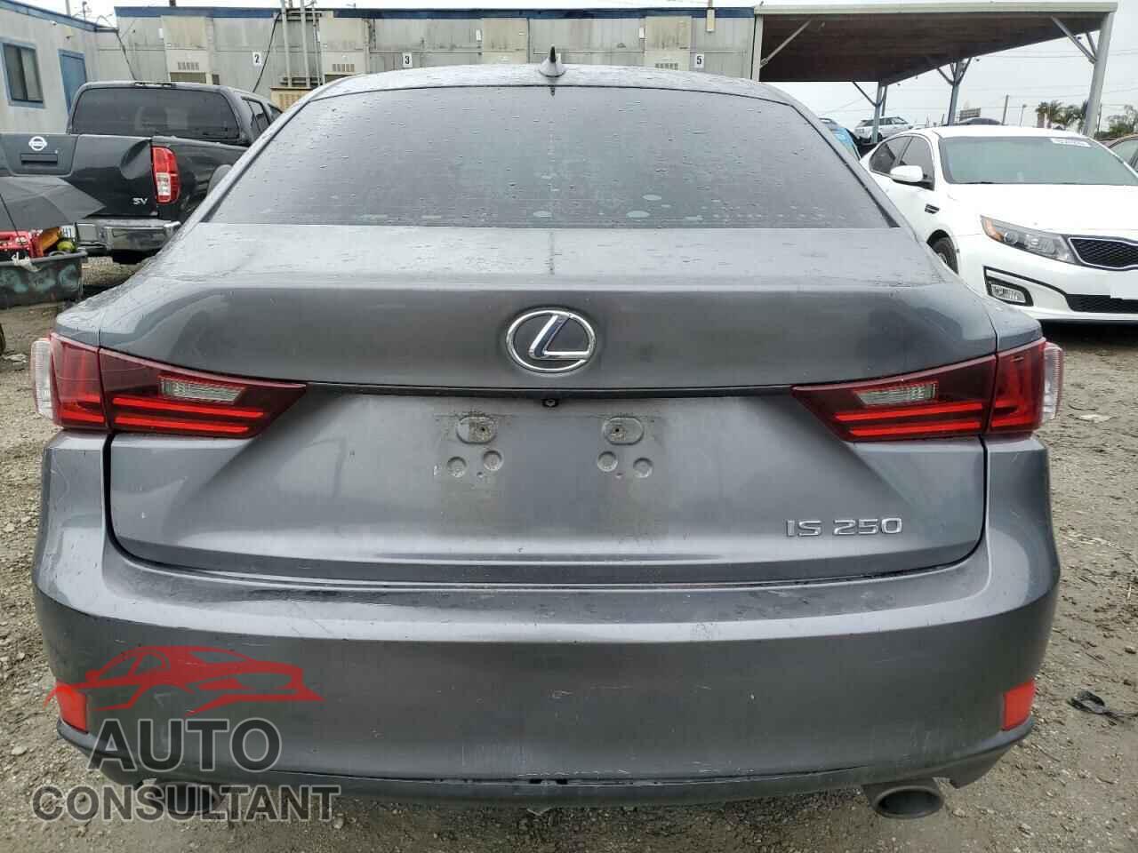 LEXUS IS 2014 - JTHBF1D27E5041744