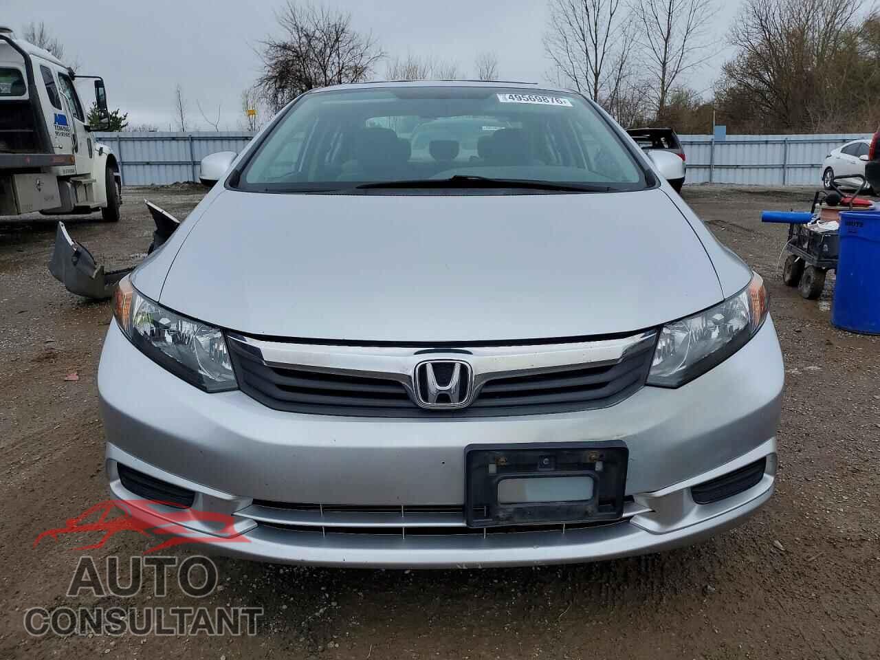HONDA CIVIC 2012 - 2HGFB2E57CH050657