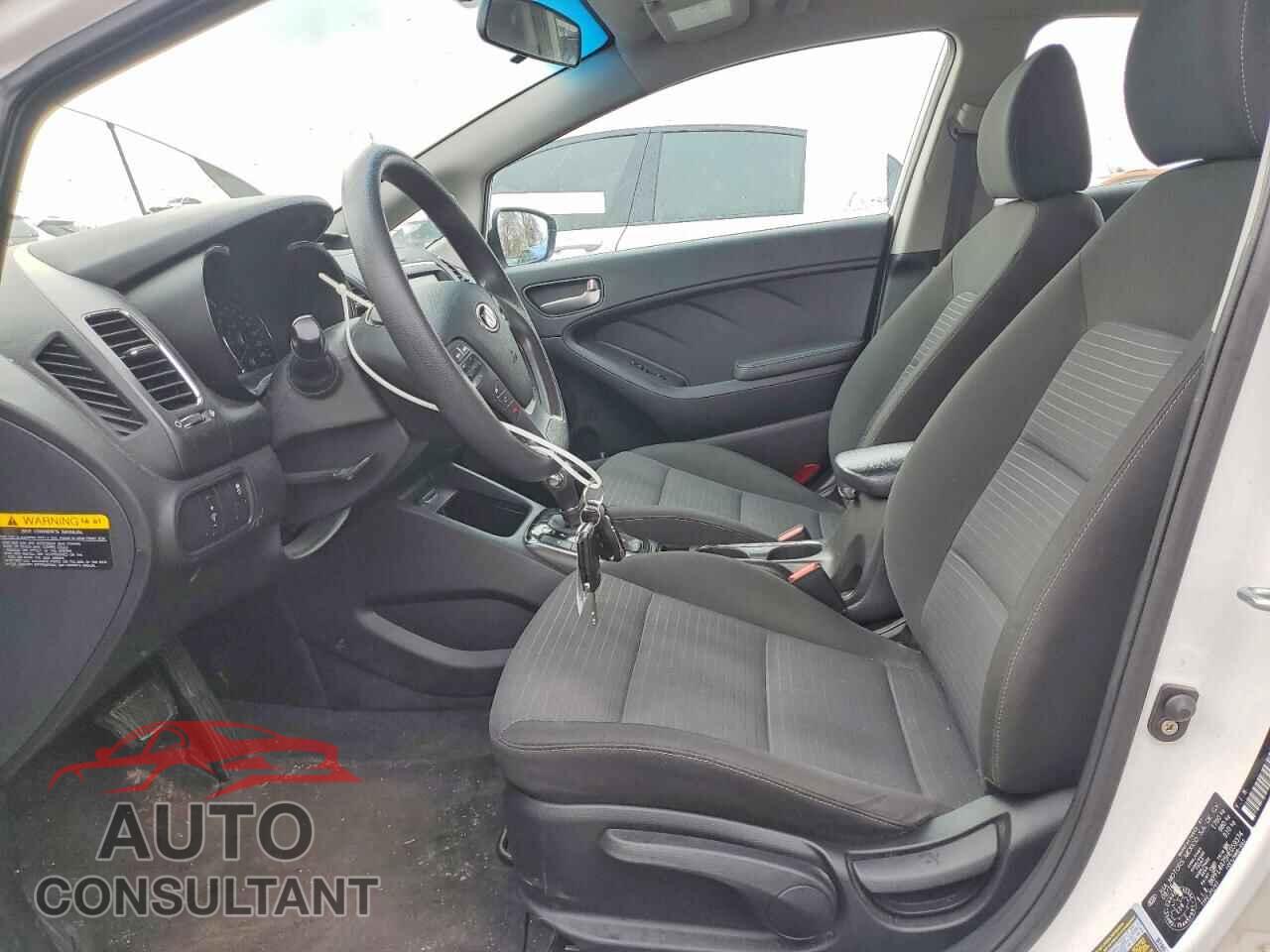 KIA FORTE 2017 - 3KPFL4A75HE059374