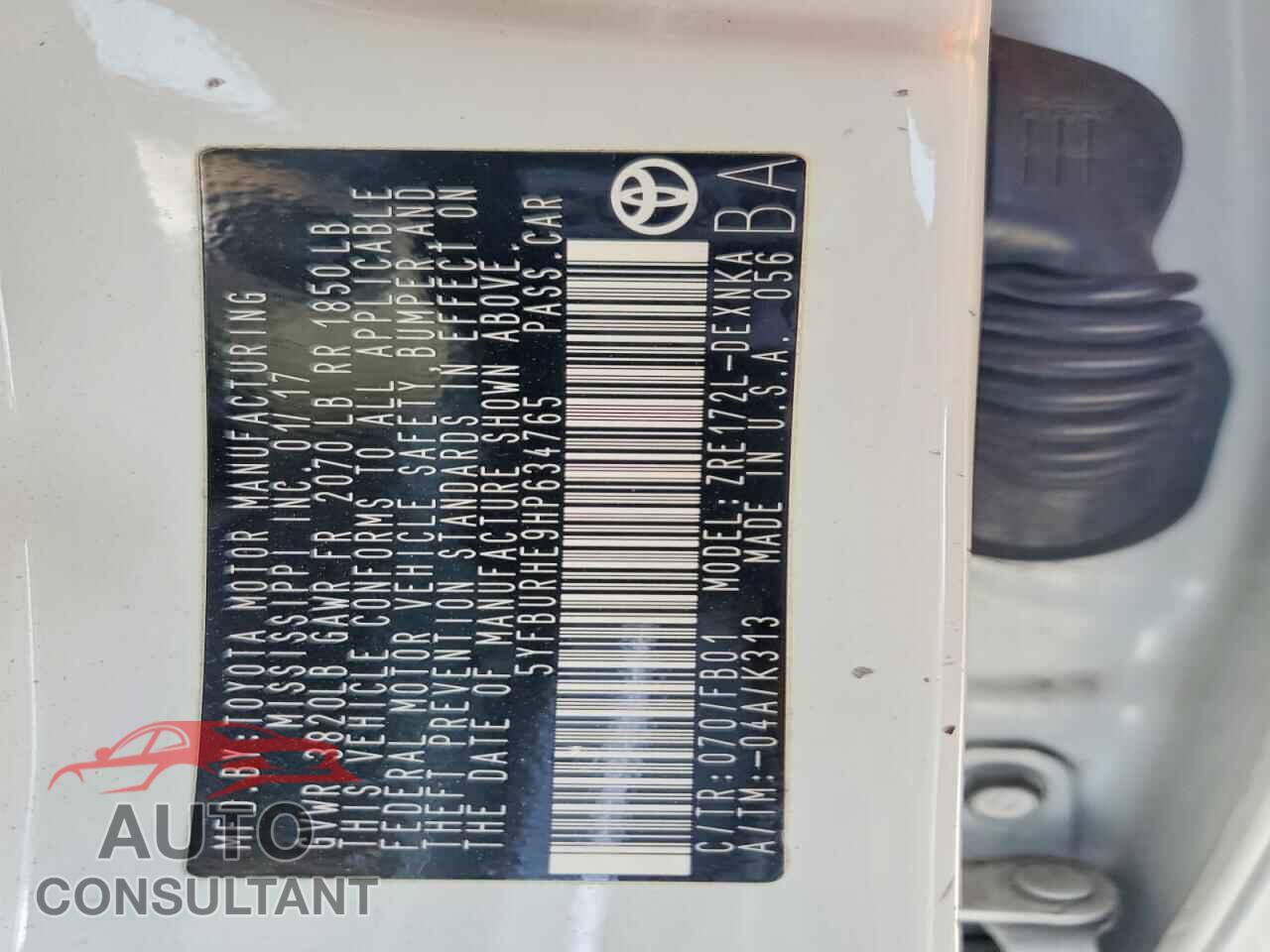 TOYOTA COROLLA 2017 - 5YFBURHE9HP634765