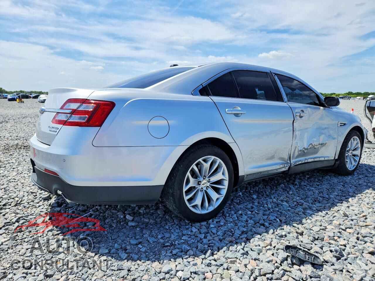 FORD TAURUS 2017 - 1FAHP2F80HG123412