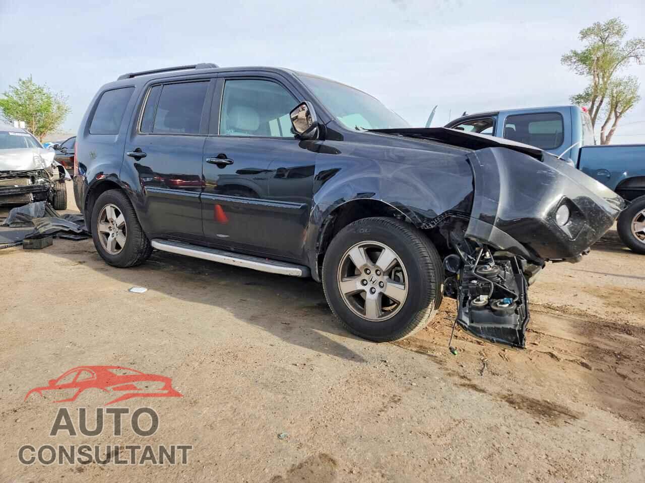 HONDA PILOT 2011 - 5FNYF4H50BB050846