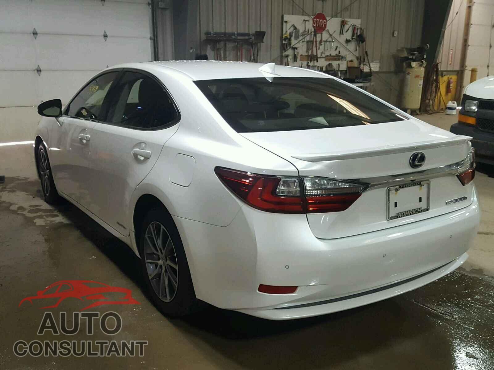 LEXUS ES300 2018 - JTHBW1GG5J2191192