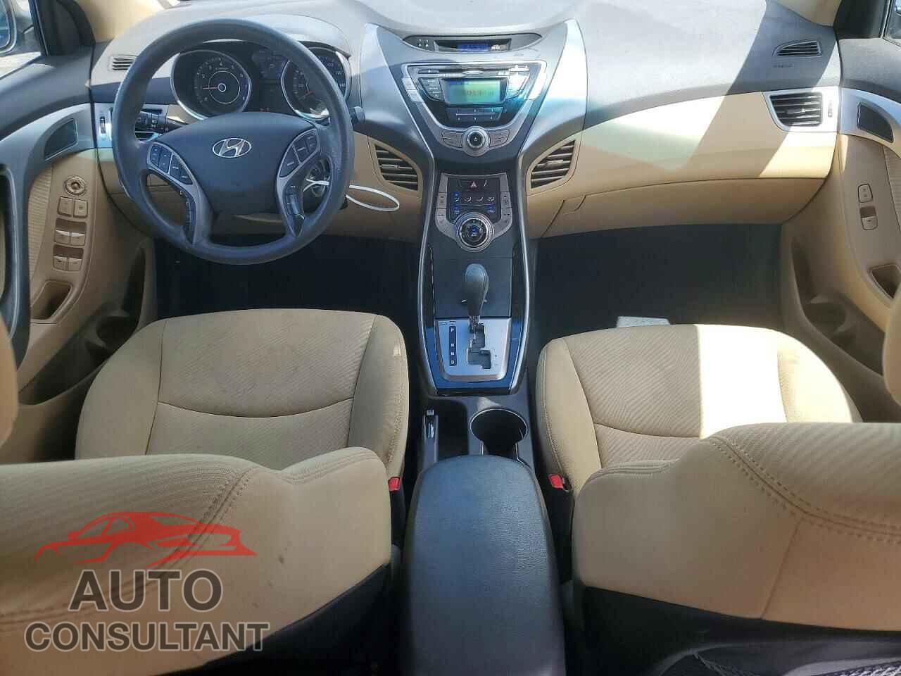HYUNDAI ELANTRA 2013 - KMHDH4AE1DU661445
