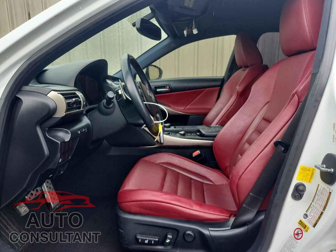 LEXUS IS 2015 - JTHBF1D24F5080695