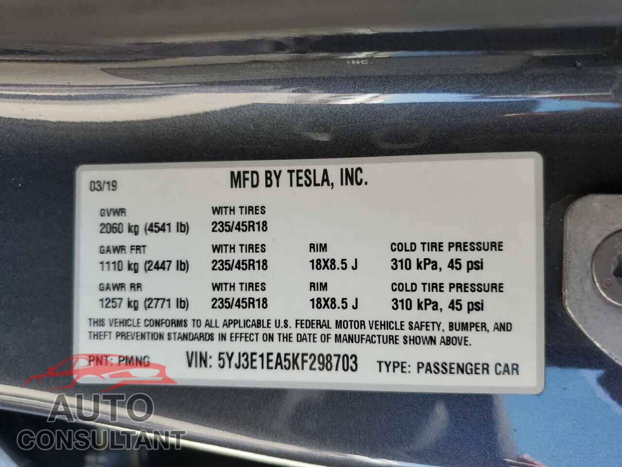 TESLA MODEL 3 2019 - 5YJ3E1EA5KF298703