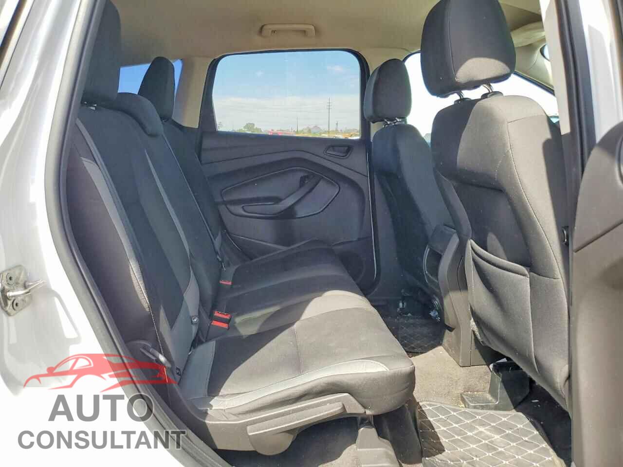 FORD ESCAPE 2015 - 1FMCU0F77FUC44585