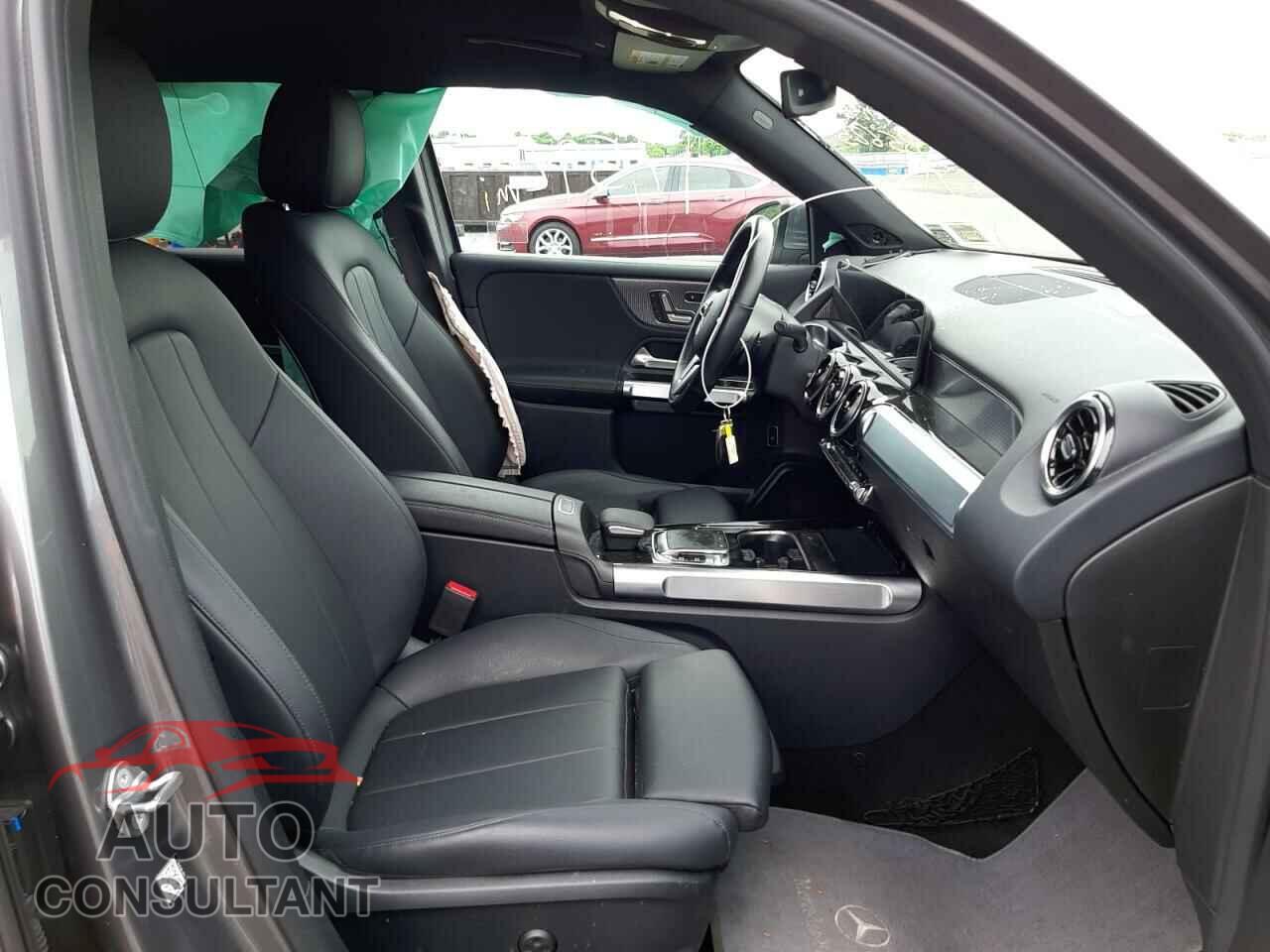 MERCEDES-BENZ GLB-CLASS 2020 - W1N4M4HB8LW035625