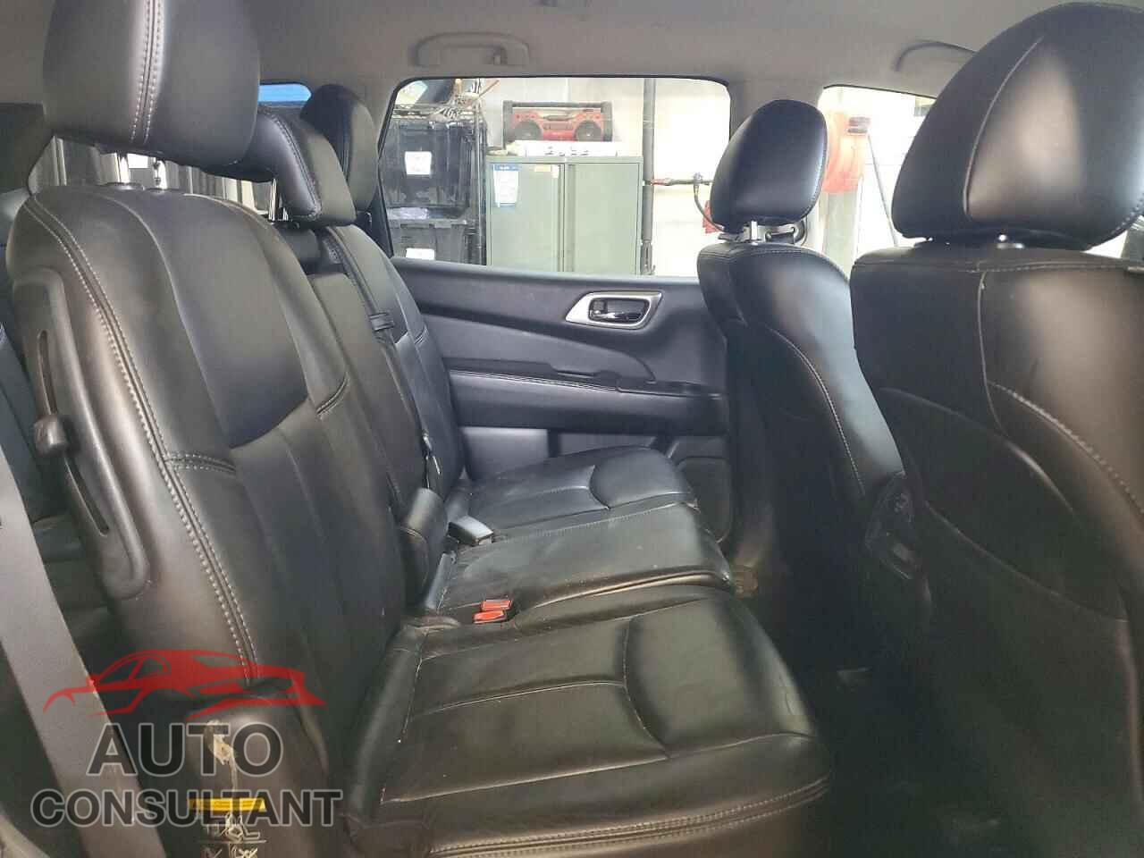 NISSAN PATHFINDER 2014 - 5N1AR2MM9EC608085