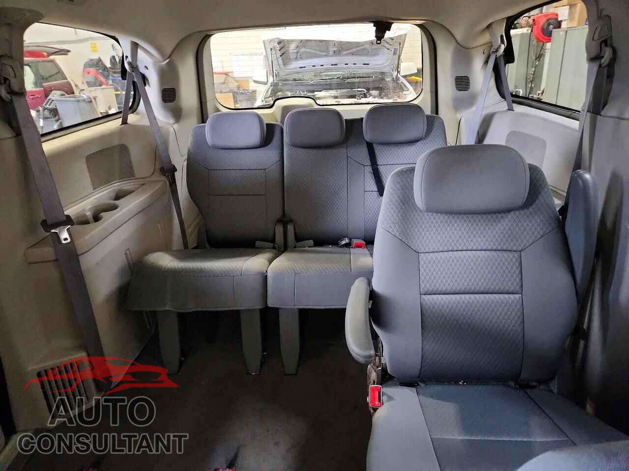 DODGE CARAVAN 2010 - 2D4RN4DE1AR128649