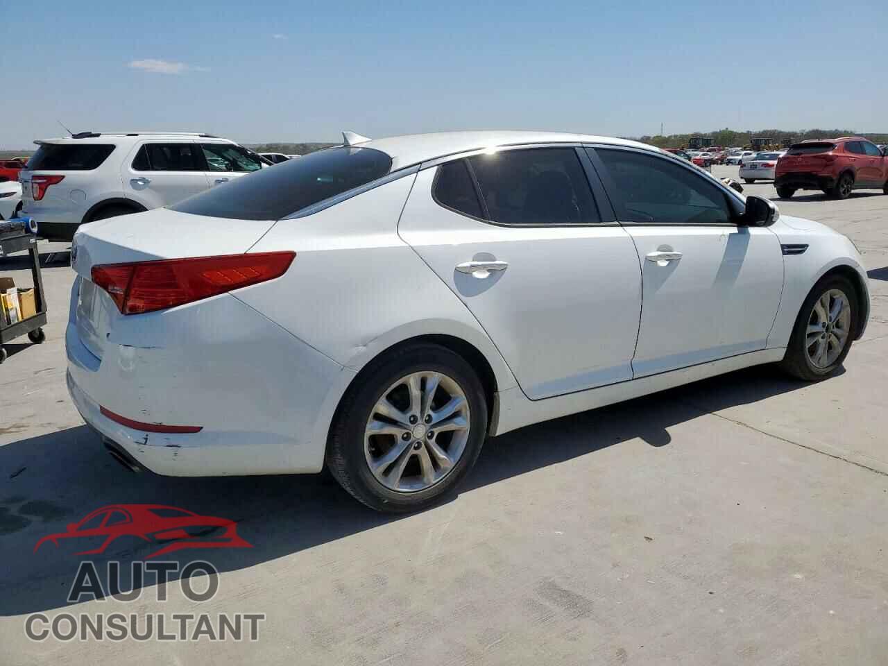 KIA OPTIMA 2013 - 5XXGM4A75DG122072