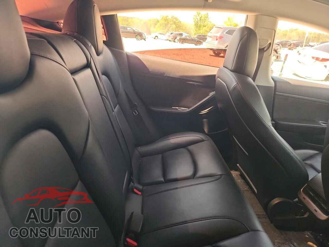 TESLA MODEL 3 2020 - 5YJ3E1EA6LF645487