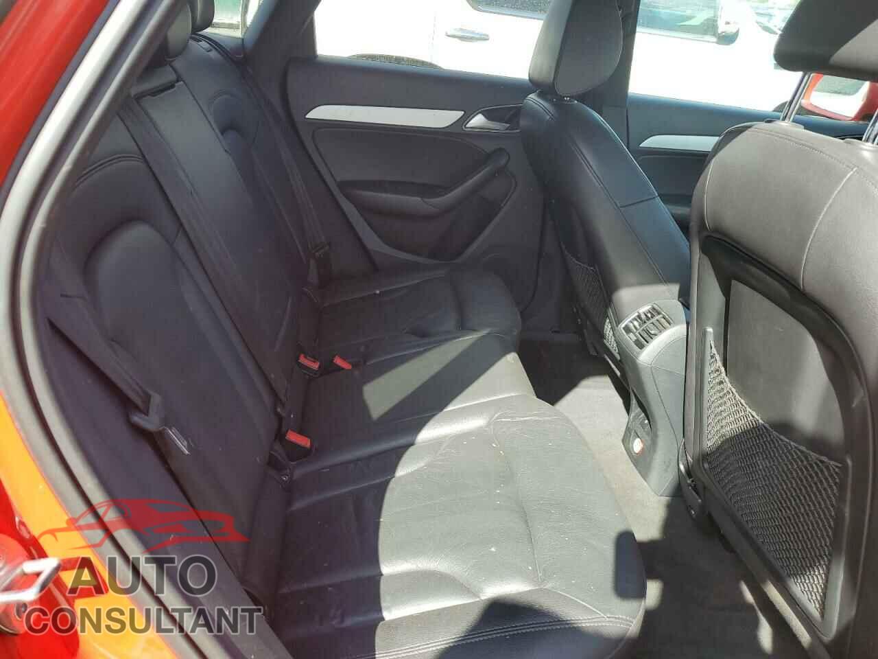 AUDI Q3 2017 - WA1ECCFS7HR006192