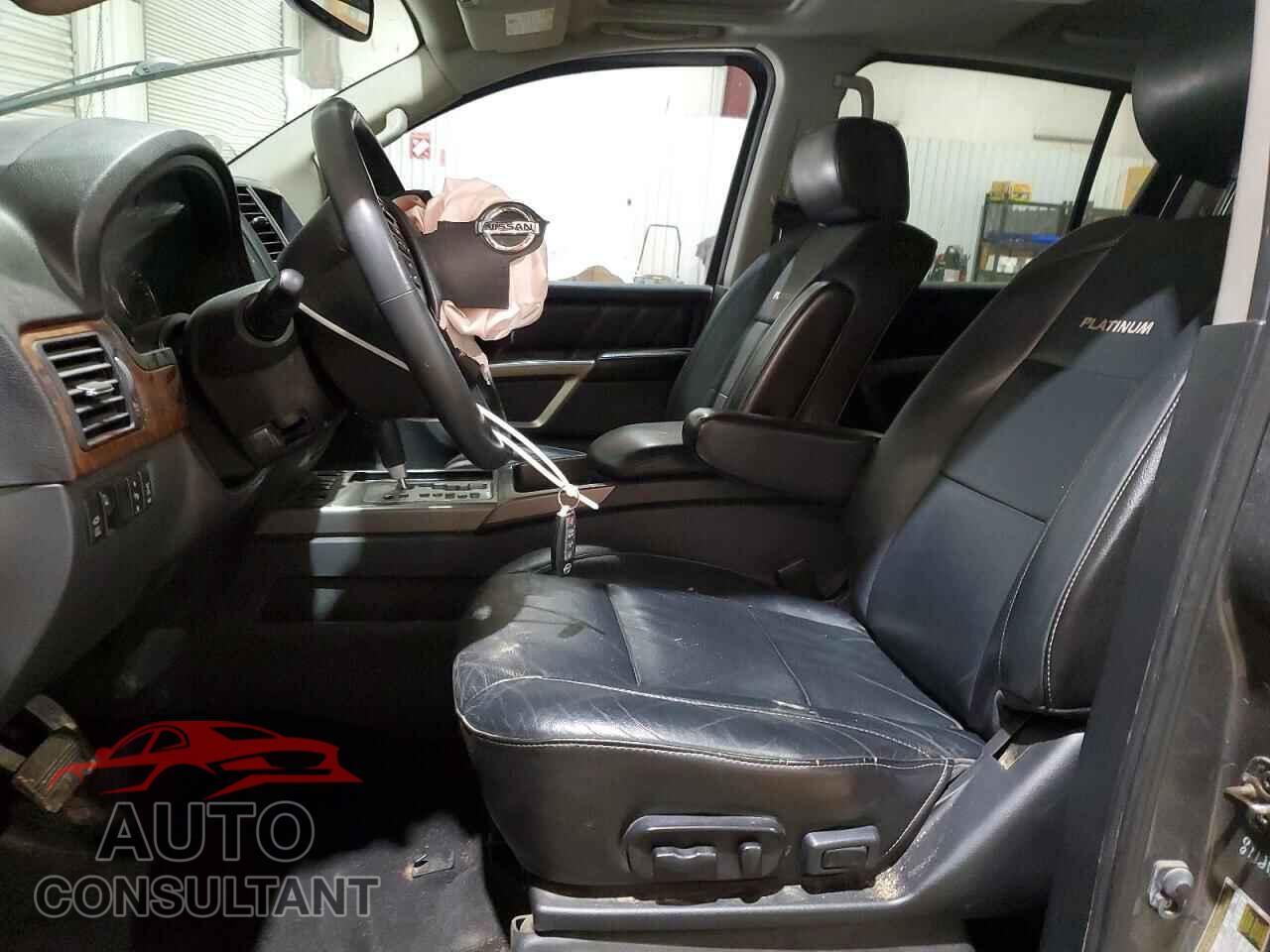 NISSAN ARMADA 2015 - 5N1BA0NF5FN608171