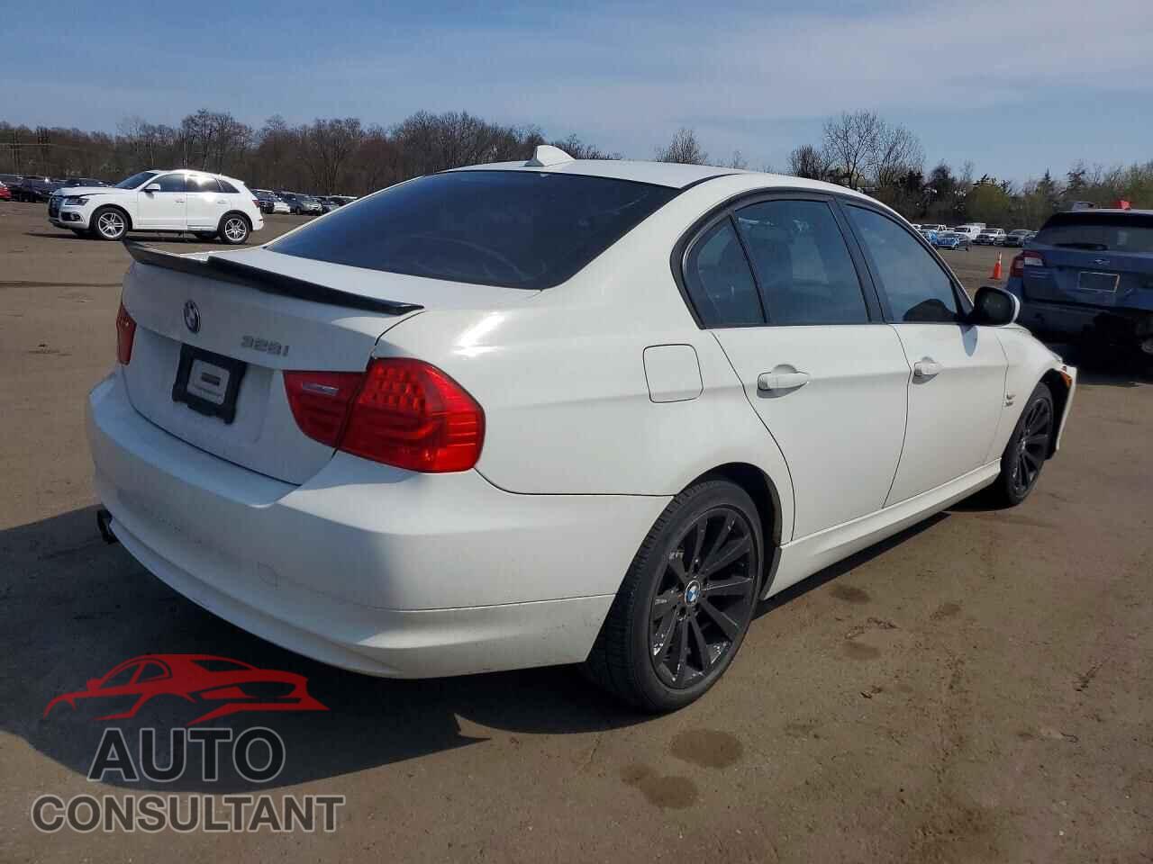 BMW 3 SERIES 2011 - WBAPK7C50BA972409