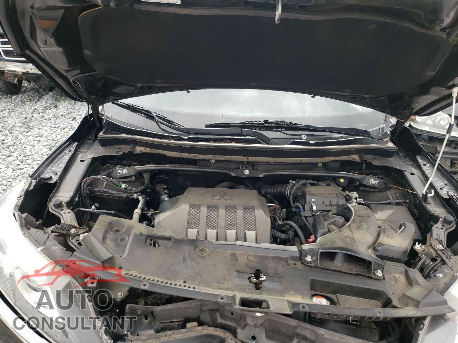 MITSUBISHI ECLIPSE 2018 - JA4AT4AA1JZ044848