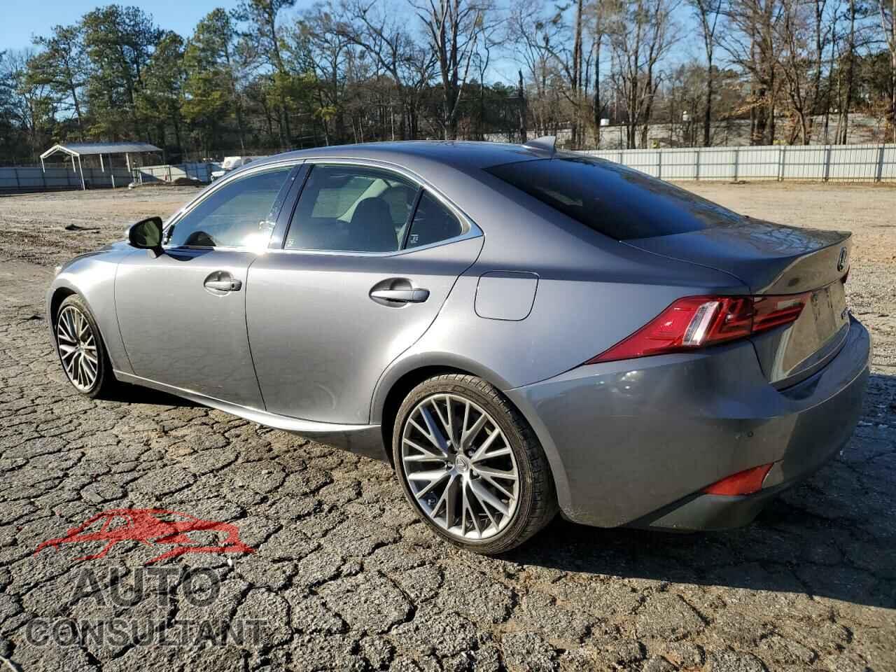LEXUS IS 2016 - JTHBA1D20G5018436