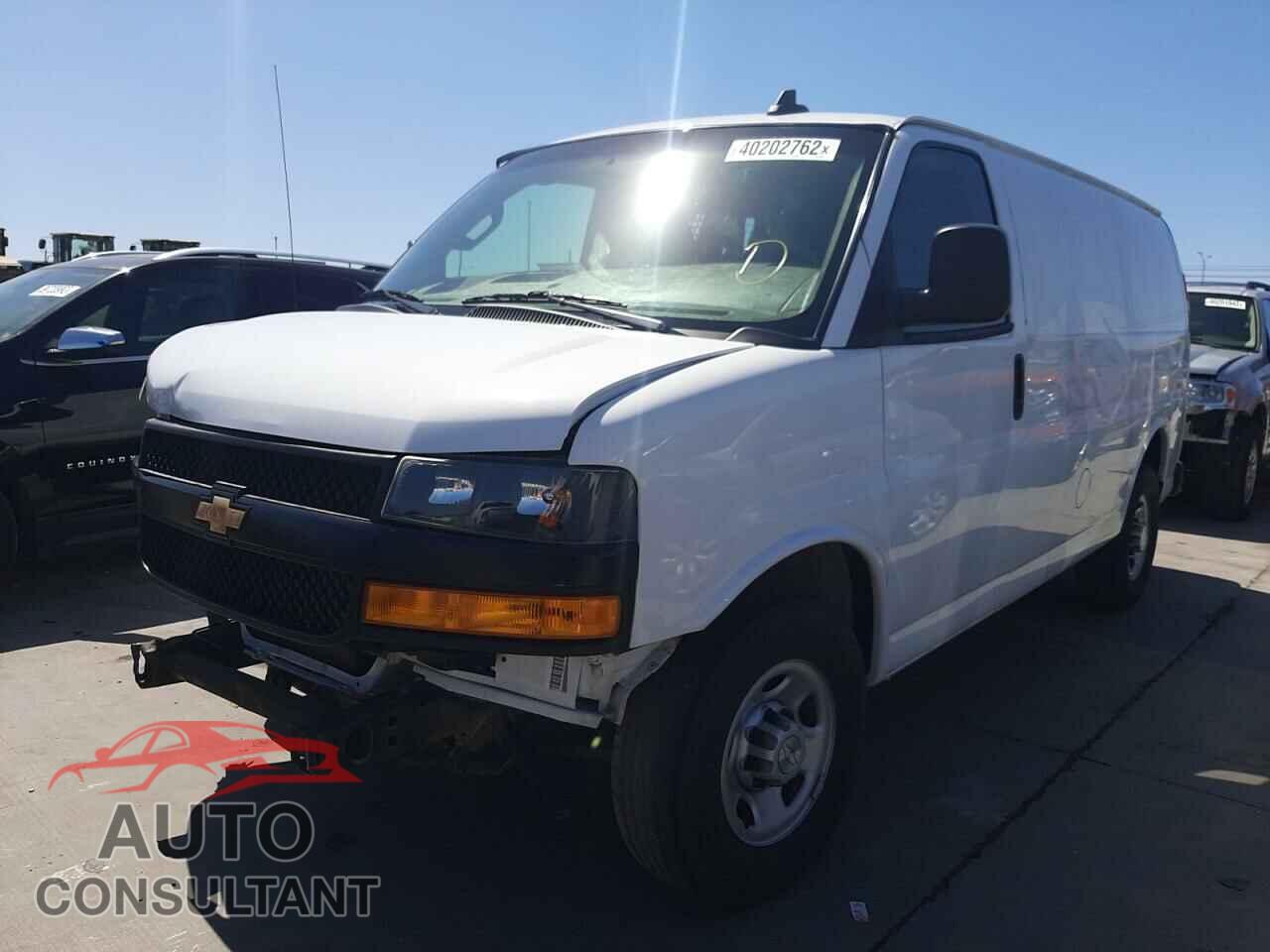 CHEVROLET EXPRESS 2018 - 1GCWGAFP3J1333918
