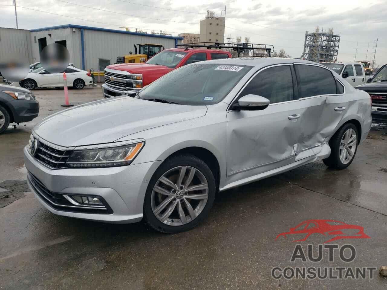 VOLKSWAGEN PASSAT 2018 - 1VWCA7A34JC045886