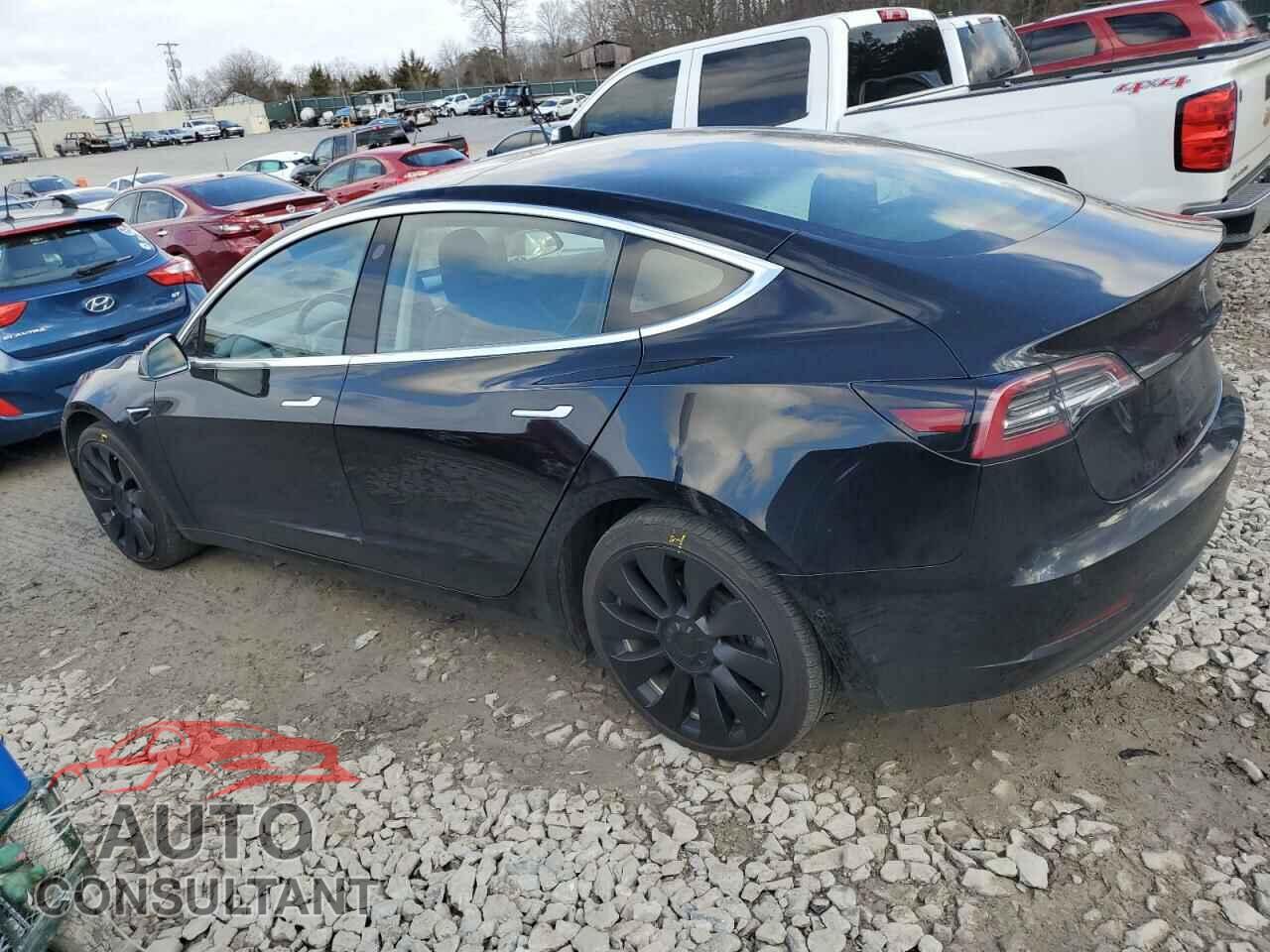 TESLA MODEL 3 2018 - 5YJ3E1EB8JF086742