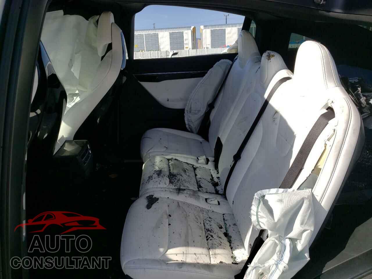 TESLA MODEL X 2017 - 5YJXCDE43HF026677
