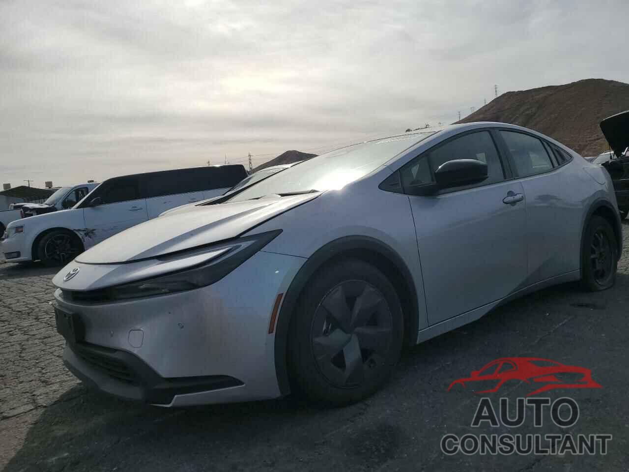 TOYOTA PRIUS 2024 - JTDACAAU2R3021611
