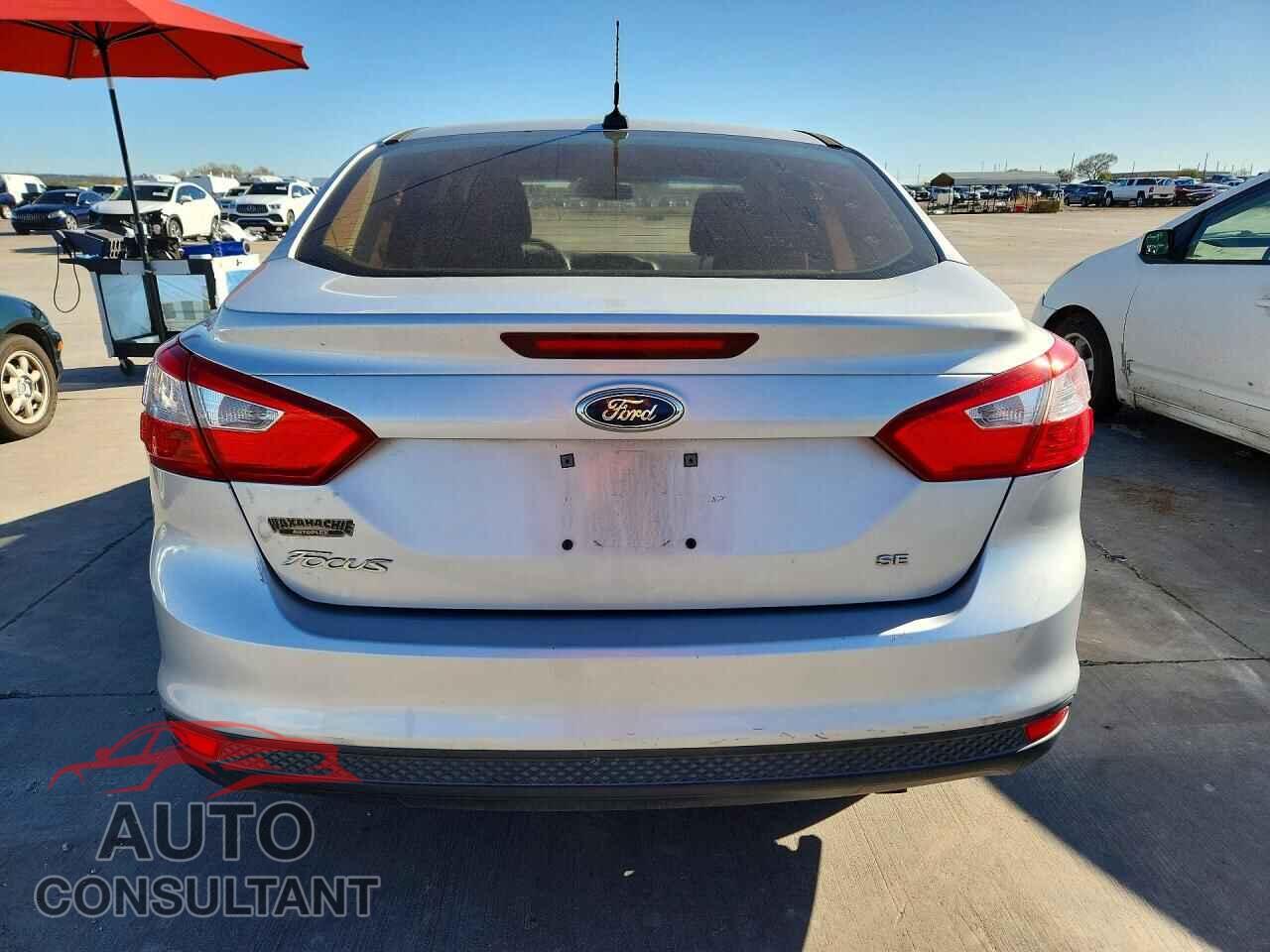 FORD FOCUS 2012 - 1FAHP3F28CL379332