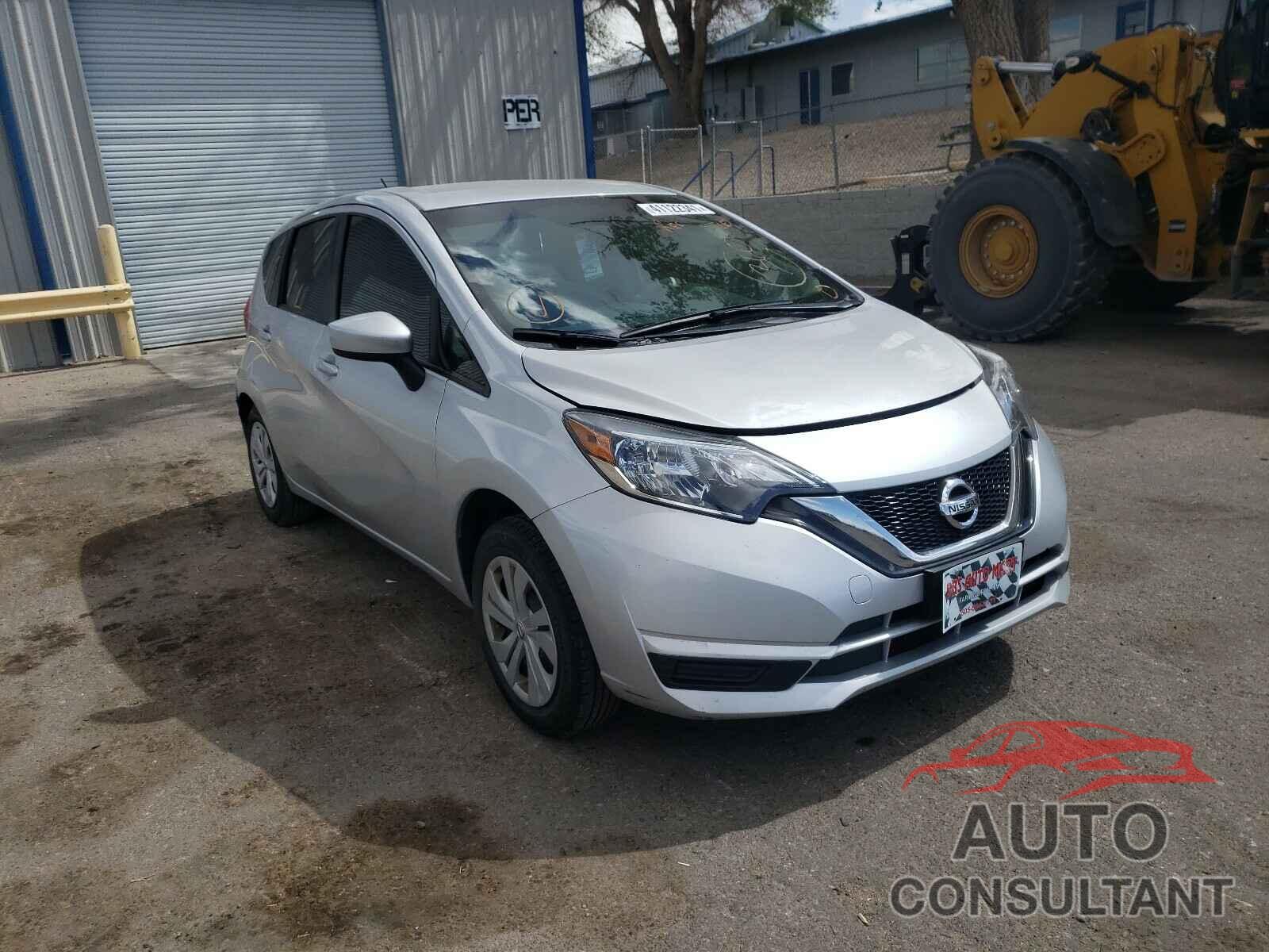 NISSAN VERSA 2018 - 3N1CE2CP5JL370323