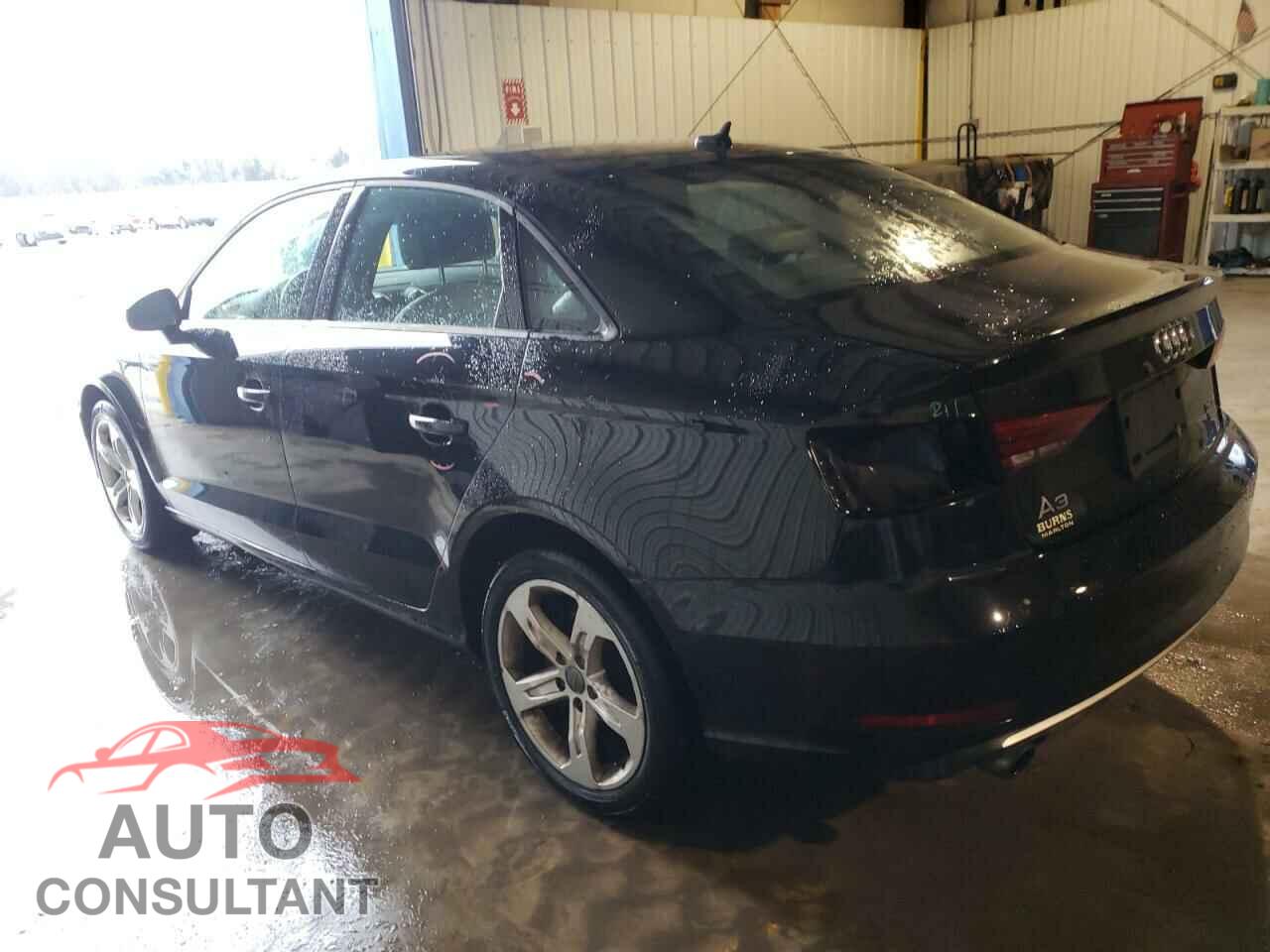 AUDI A3 2018 - WAUB8GFF2J1045441