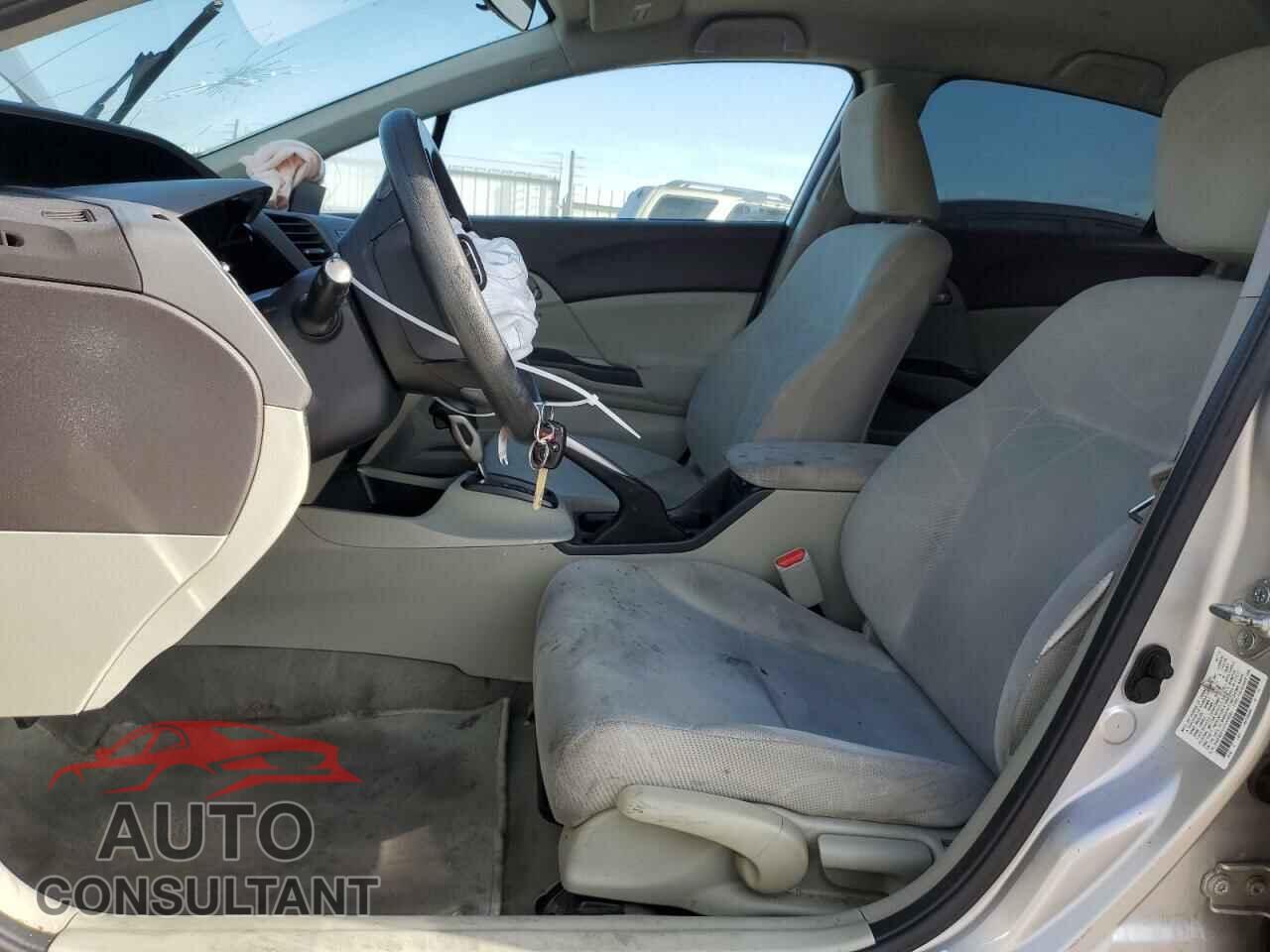 HONDA CIVIC 2012 - 2HGFB2F51CH334042