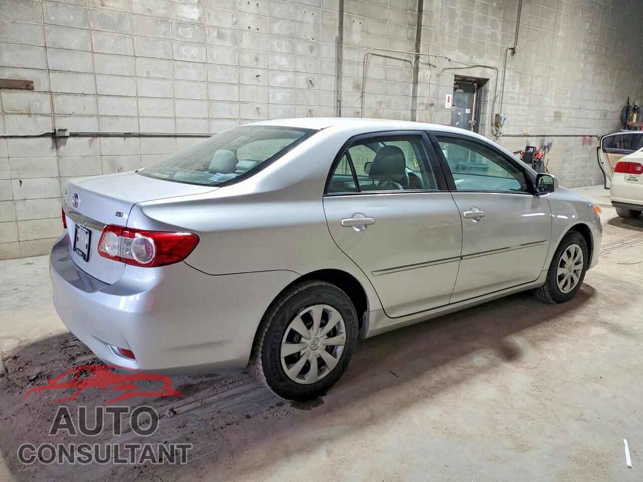 TOYOTA COROLLA 2011 - 2T1BU4EE5BC653750