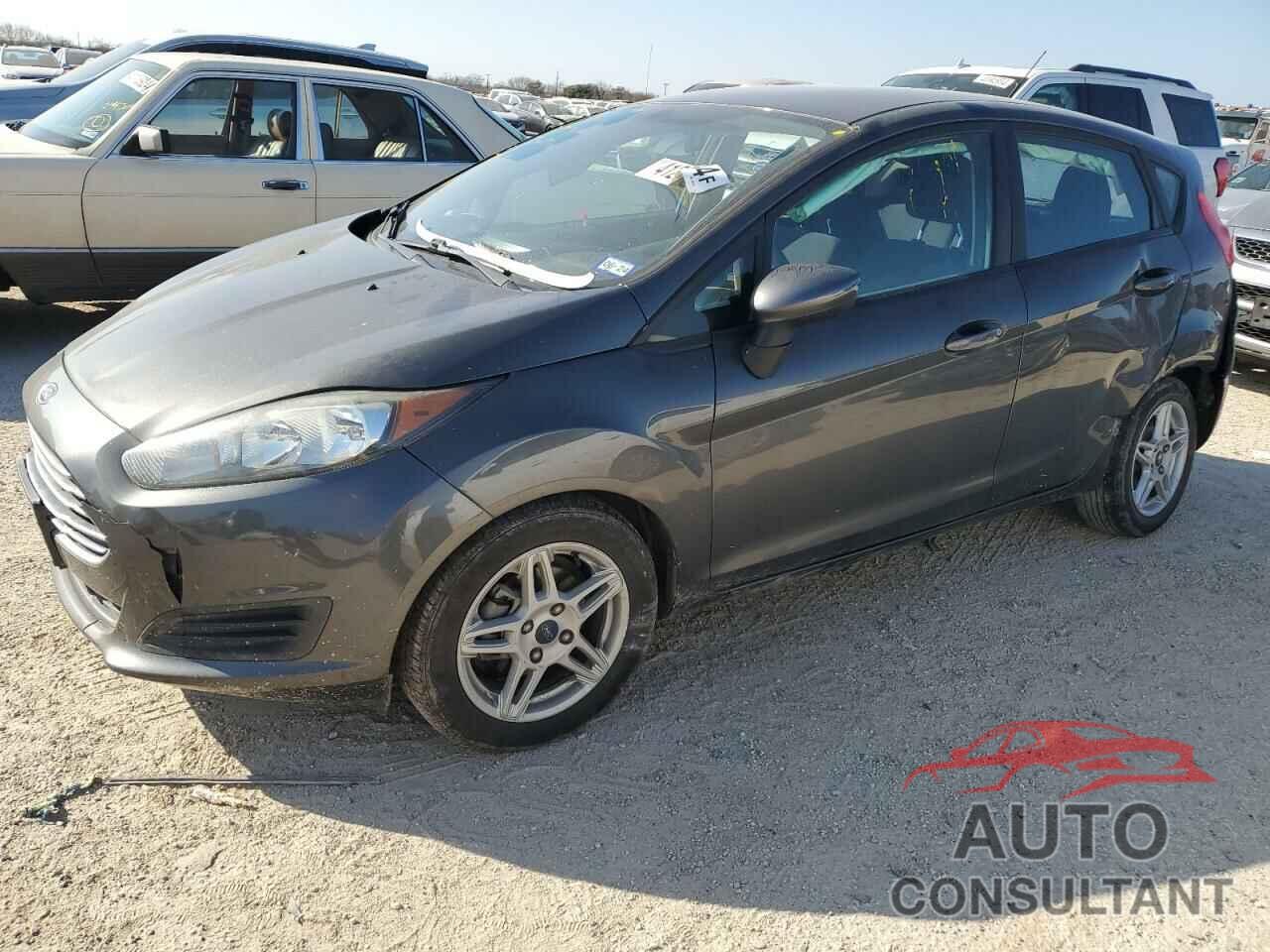 FORD FIESTA 2018 - 3FADP4EJ5JM107071