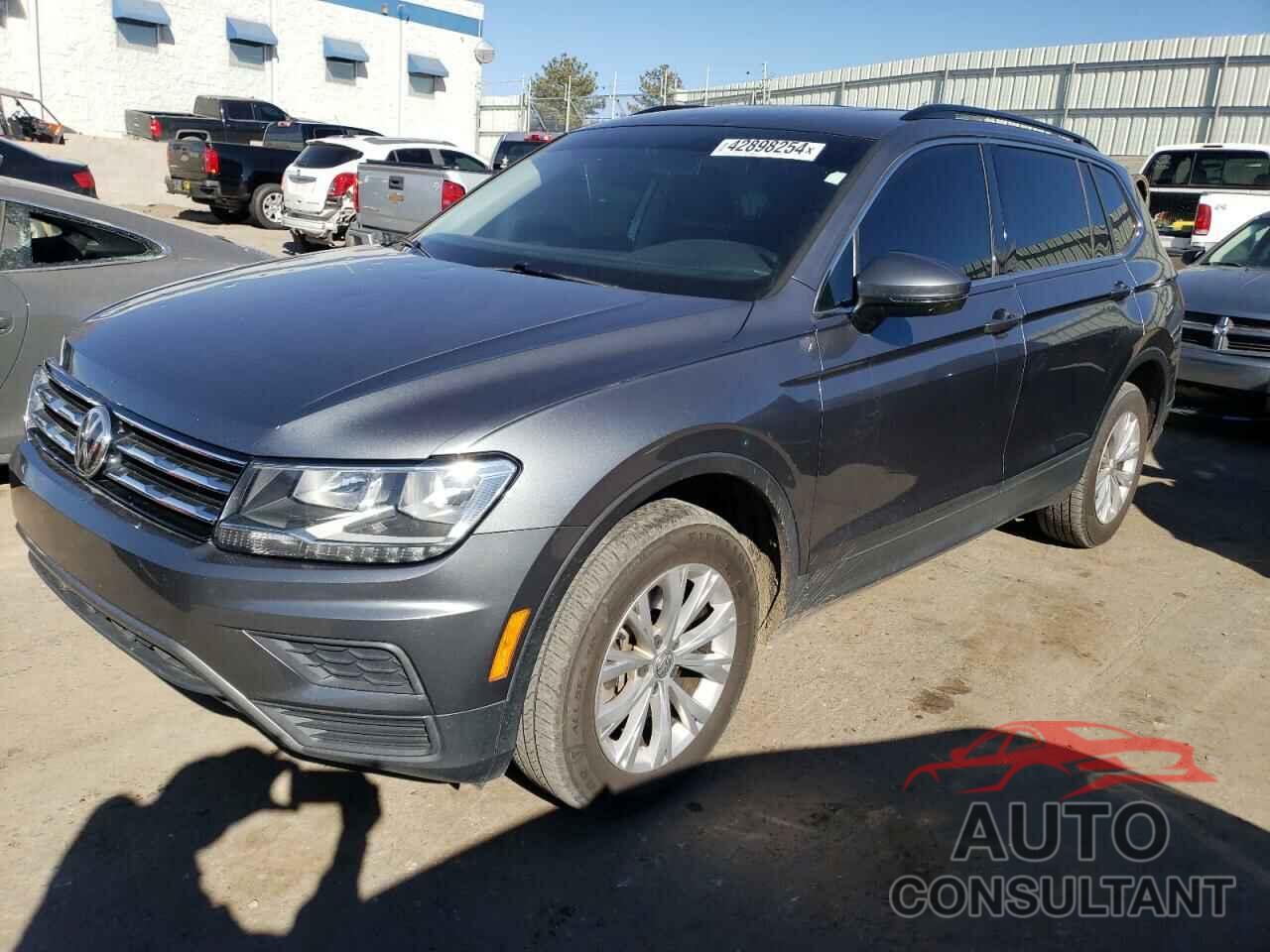 VOLKSWAGEN TIGUAN 2019 - 3VV2B7AX4KM105763